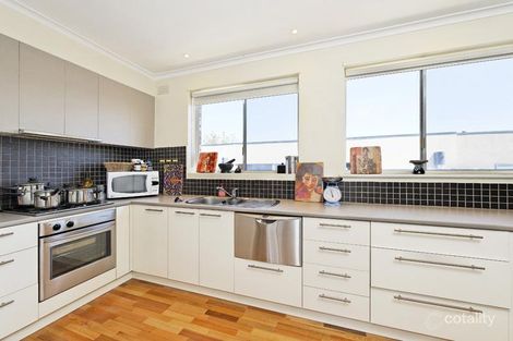 Property photo of 14/32 Ormond Road Elwood VIC 3184