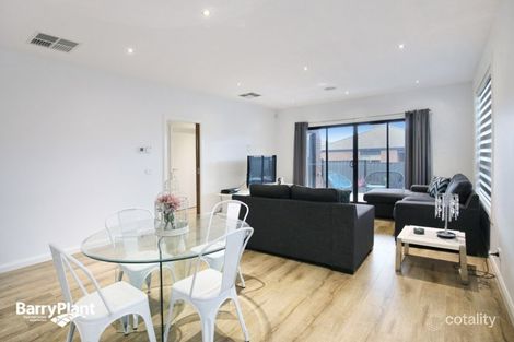 Property photo of 12 Brio Drive Craigieburn VIC 3064