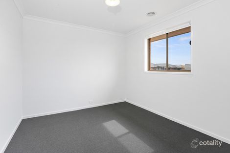 Property photo of 1 Hackberry Close Lara VIC 3212