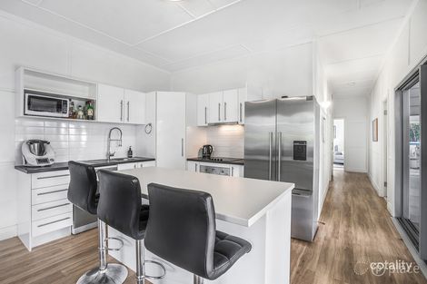 Property photo of 10 Rodney Street Wynnum West QLD 4178