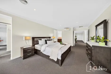Property photo of 65 Hayton Park Boulevard Cranbourne West VIC 3977