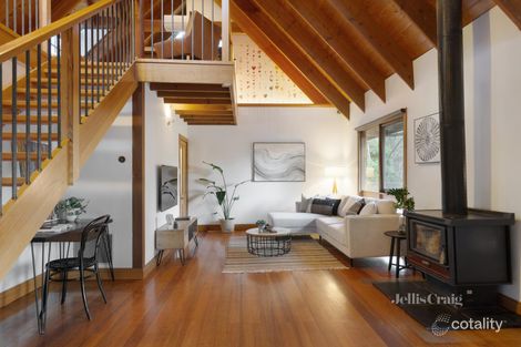 Property photo of 28 Kerrie Crescent Eltham VIC 3095