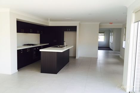 Property photo of 2/150 Riverbank Drive The Ponds NSW 2769
