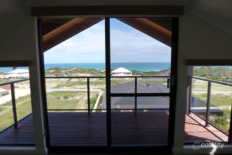 Property photo of 8 Moonlighter Way Yanchep WA 6035