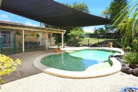 6 Haddon Ct, Carrara, QLD 4211