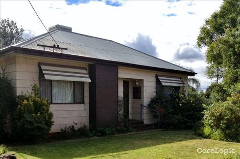Property photo of 1 Gloucester Avenue Dubbo NSW 2830