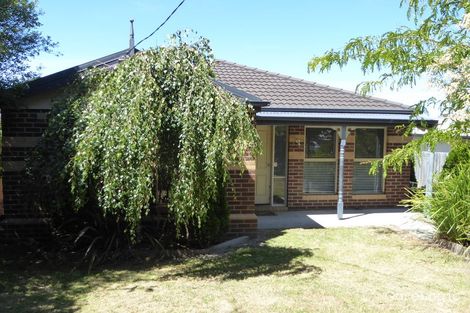 Property photo of 21 Mist Street Lakes Entrance VIC 3909