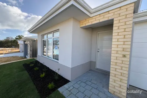 Property photo of 20 Camperdown Way Lakelands WA 6180