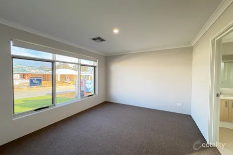Property photo of 20 Camperdown Way Lakelands WA 6180