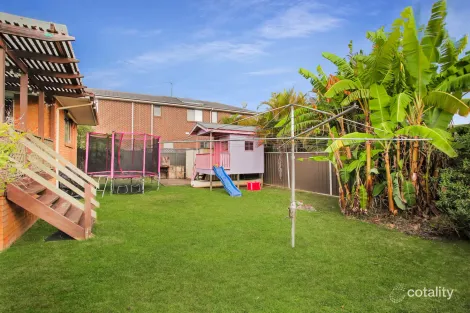 Property photo of 207 Toongabbie Road Toongabbie NSW 2146