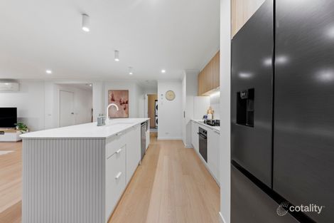 Property photo of 4 Clarendon Street Pakenham VIC 3810
