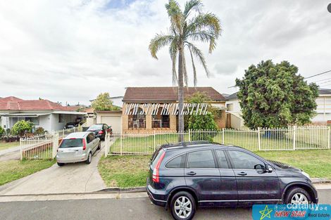 11 Andrew Ave, Canley Heights, NSW 2166