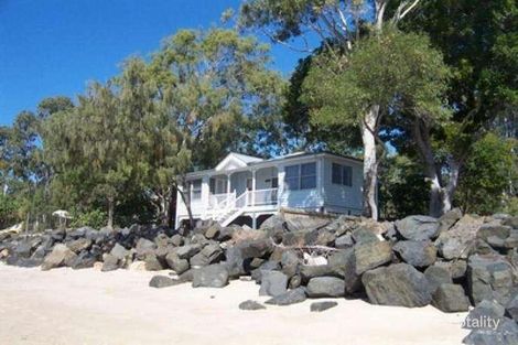 Property photo of 55 Esplanade Burrum Heads QLD 4659