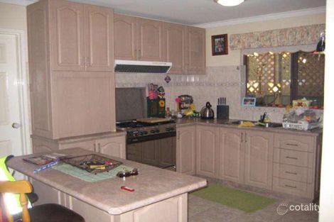 Property photo of 32 Raeside Crescent Cooloongup WA 6168