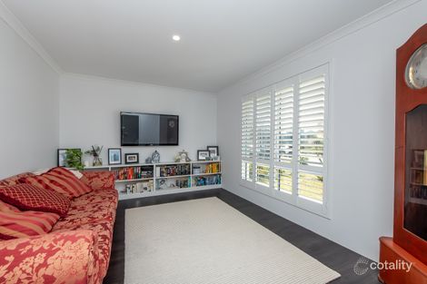 Property photo of 19 Bearing Way Alkimos WA 6038
