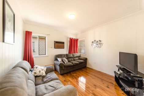Property photo of 8 Rhyde Street Mount Lofty QLD 4350