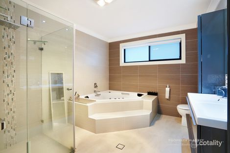 Property photo of 14 Lilli Pilli Drive Pleasure Point NSW 2172