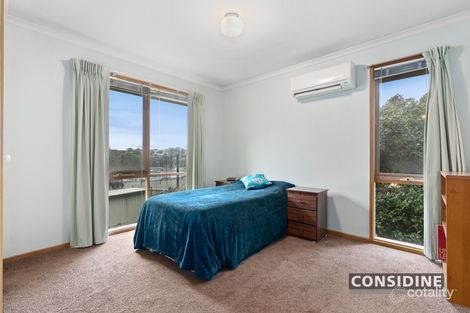 Property photo of 14 Peck Avenue Strathmore VIC 3041