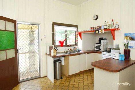Property photo of 25 Wahroonga Road Ashgrove QLD 4060