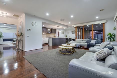 Property photo of 44 Bluebird Way Roxburgh Park VIC 3064