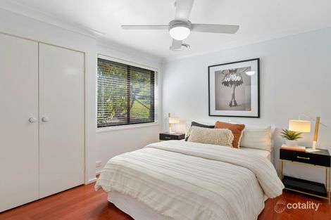 Property photo of 19 White Cedar Close Green Point NSW 2251