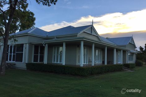 Property photo of 222 Glengallan Road Emerald QLD 4720