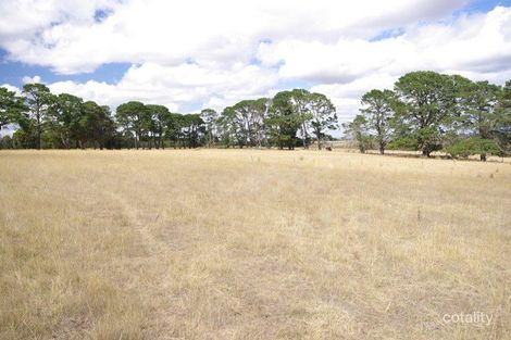 233 Chintin Rd, Monegeetta, VIC 3433