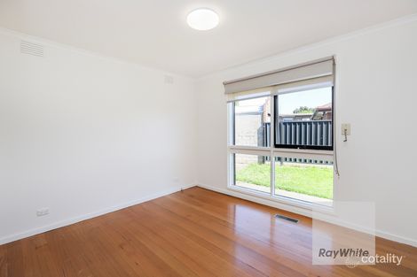 Property photo of 29 Taylor Drive Gladstone Park VIC 3043