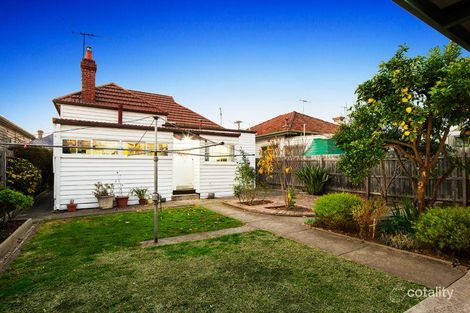 Property photo of 23 Beaconsfield Parade Northcote VIC 3070