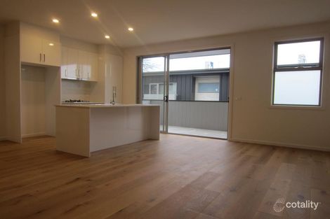 Property photo of 7/90 Watsonia Road Watsonia VIC 3087