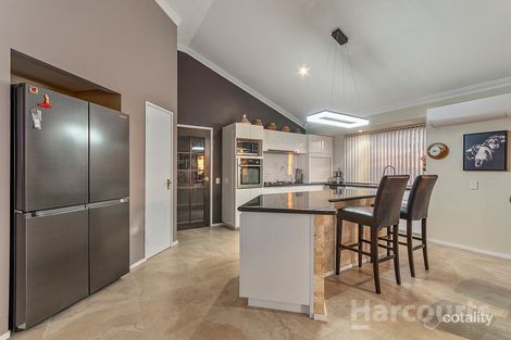 Property photo of 22 Binnacle Road Ocean Reef WA 6027