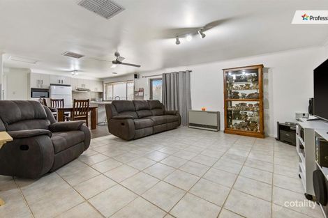 Property photo of 14 McKinnon Court Melton West VIC 3337