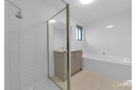 Property photo of 10 Sandridge Way Wallan VIC 3756