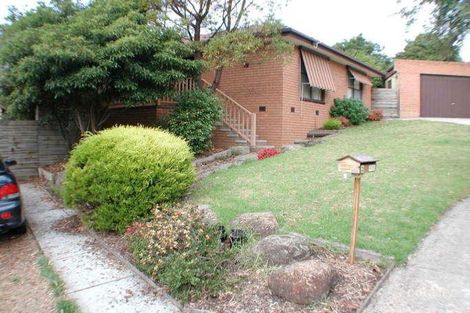 2 Calvin Ct, Watsonia North, VIC 3087