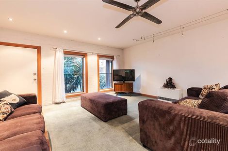 Property photo of 17 Scott Street Seddon VIC 3011