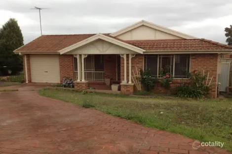 7 Bowden Cl, Green Valley, NSW 2168