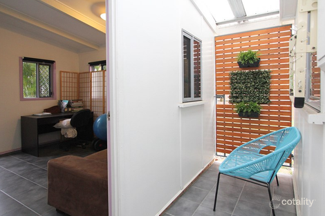 Property photo of 136 Roscommon Road Boondall QLD 4034