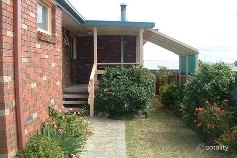 Property photo of 19 Fullarton Drive Paynesville VIC 3880
