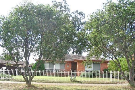 28 Nyngan St, Quakers Hill, NSW 2763