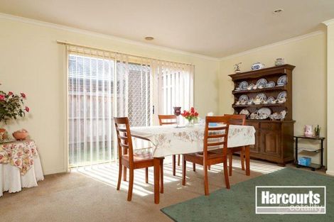 Property photo of 3 Penshurst Way Cranbourne North VIC 3977