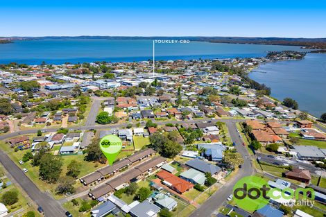 Property photo of 2/2-4 Wilson Street Toukley NSW 2263