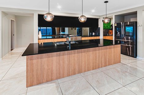 Property photo of 21 Whitsunday Circuit Pimpama QLD 4209