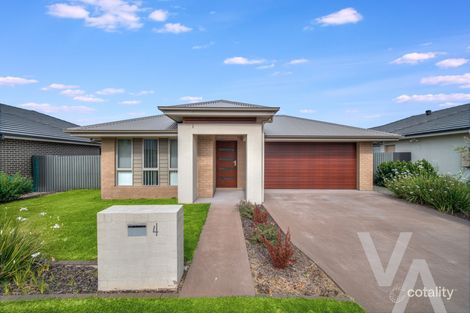 Property photo of 4 Sandcastle Street Fern Bay NSW 2295
