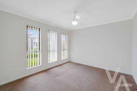 Property photo of 4 Sandcastle Street Fern Bay NSW 2295