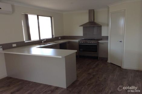 Property photo of 1/4 Hall Rise Yakamia WA 6330
