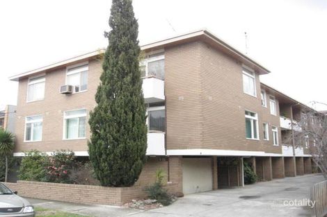 2/6 Wando Gr, St Kilda East, VIC 3183