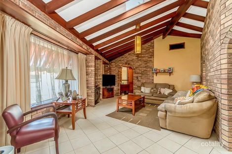 Property photo of 7 Tall Karri Close Camillo WA 6111
