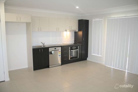 Property photo of 2/11 Westray Crescent Redbank Plains QLD 4301
