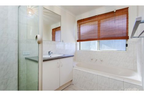 Property photo of 64 Freebairn Drive Hallett Cove SA 5158
