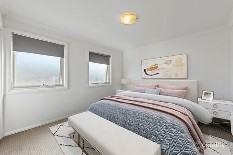 Property photo of 35 Annecy Lane Pakenham VIC 3810